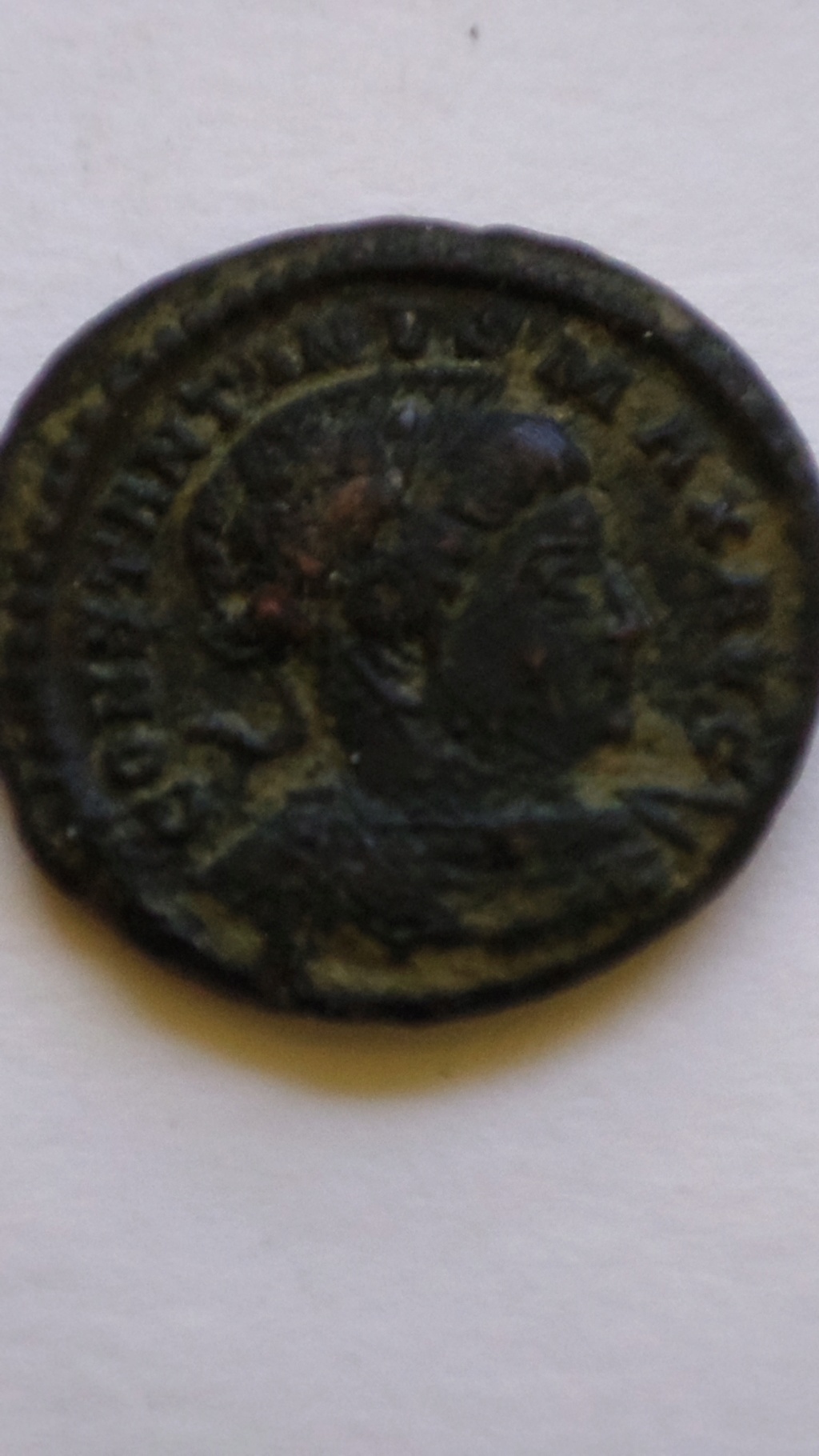 AE3 de Constantino I. VICT LAETAE PRINC. Trier 16499713
