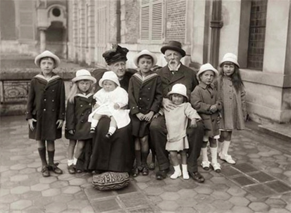 FOTOS DE GRUPO DE LA FAMILIA IMPERIAL DE BRASIL 19124610