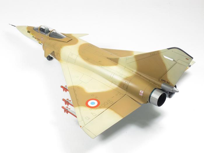 1/72 [Modelsvit] Dassault Mirage 4000 79aae810