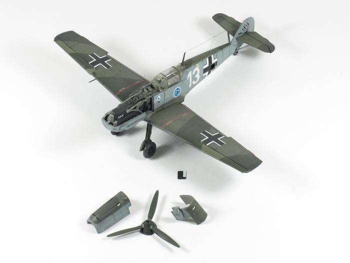 [Special Hobby] Messerschmitt Bf 109E « trois montages » 1/72  8e3ca210