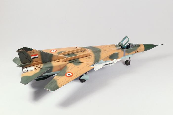 [Clear Prop] 1/72 - Mikoyan-Gourevitch MiG-23 MLD Flogger (Syrie) D6555110