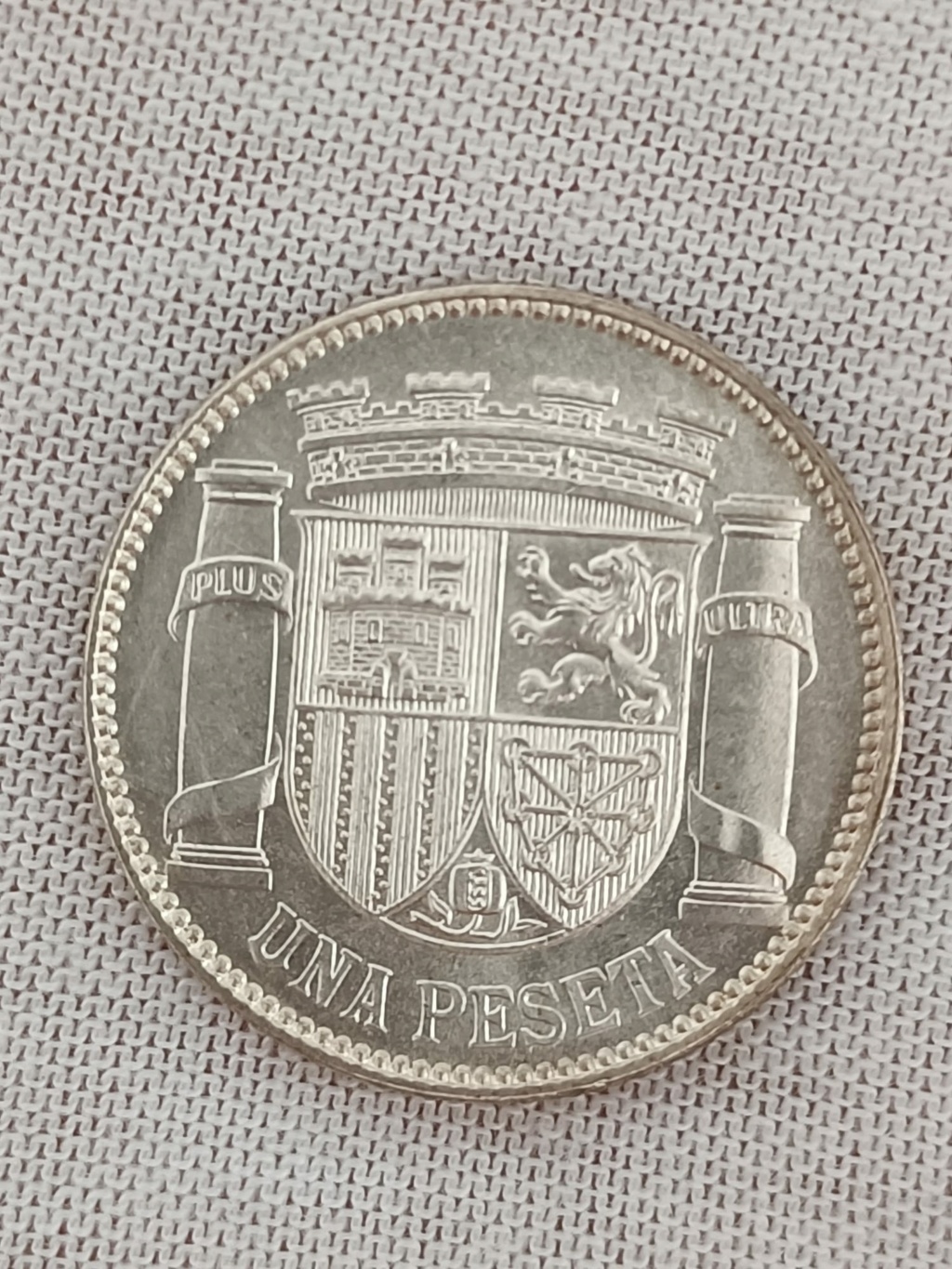1 Peseta de la Segunda República Española. 1933 Anvers11