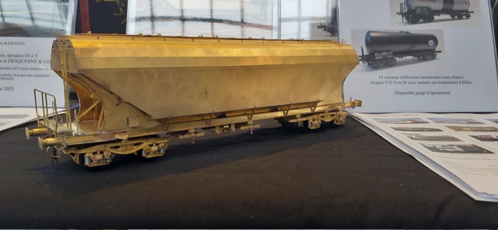 wagon céréalier à bogies Train Modèle Pilot_12