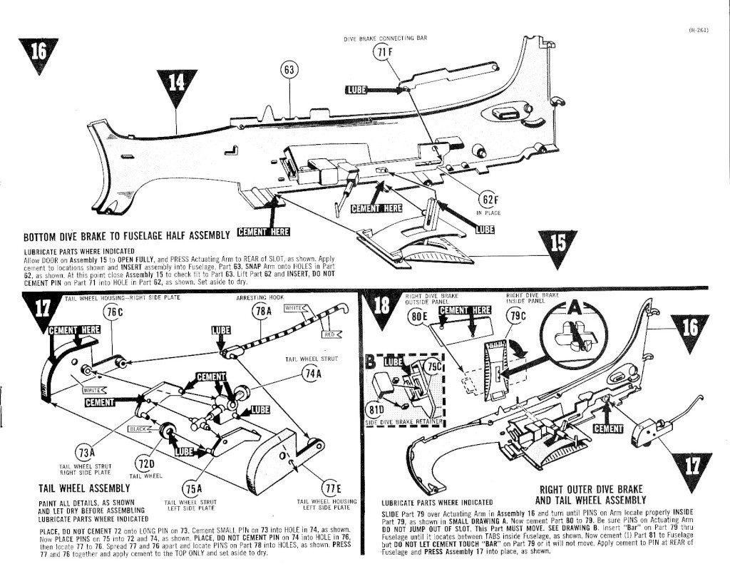 [REVELL] DOUGLAS A-1 SKYRAIDER 1/40ème Réf H 261 Img_0224