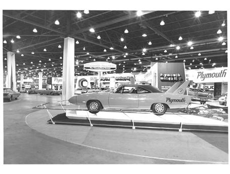  Des Displays Chrysler dans des expositions automobiles au cours des années A8f17d11