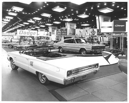  Des Displays Chrysler dans des expositions automobiles au cours des années E2167f10