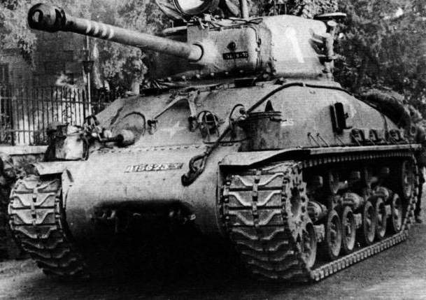 Duo de Sherman - M4A3E8 du 89th Tank Battalion Corée 1951 M1_510