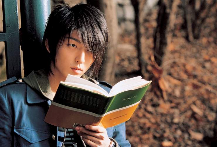 Lee Jun-Ki ^^ - Page 2 53521810