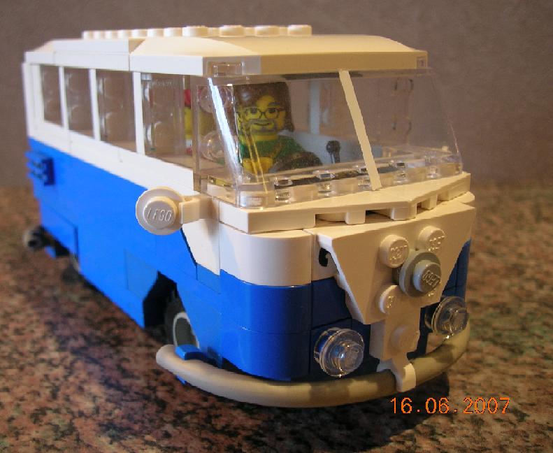 LEGO & VW Combi210