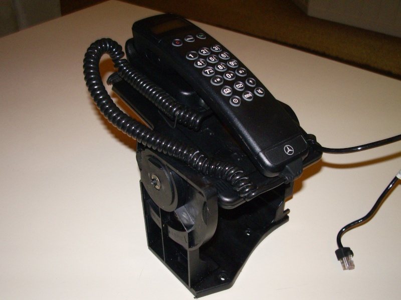 Téléphone Motorola origine mercedes W208 Imgp2412