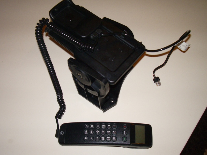 Téléphone Motorola origine mercedes W208 Imgp2414
