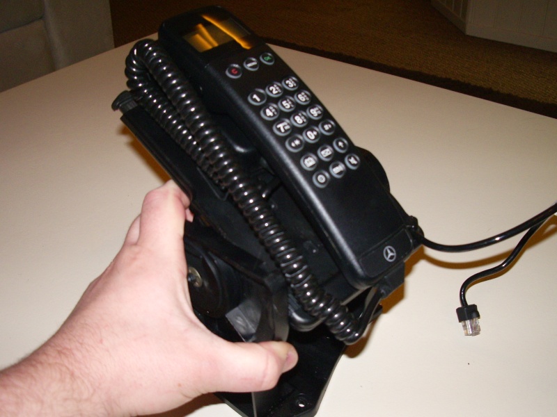 Téléphone Motorola origine mercedes W208 Imgp2416