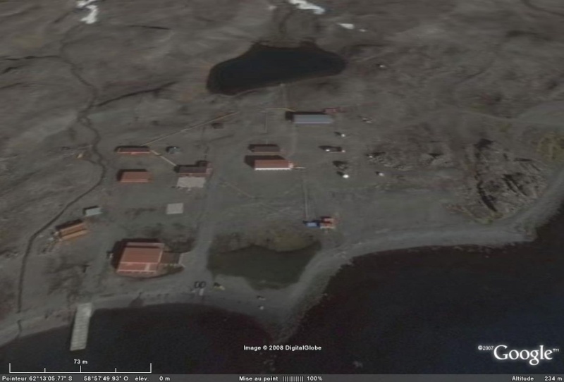 DEFI COLLECTIF : à la recherche des stations scientifiques de l'Antarctique avec Google Earth - Page 2 Statio10