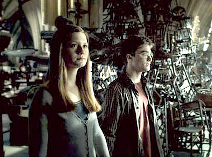 Fan Club du couple Harry(Daniel Radcliffe)/Ginny(Bonnie Wright) - Page 10 425_ha10