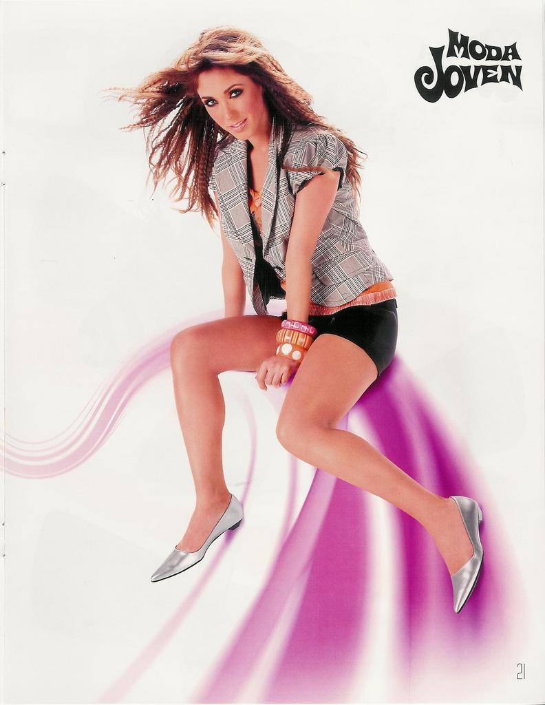 Anahi Moda Joven Anahi_37