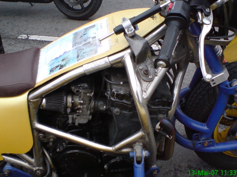 autre moto a cadre special Dsc00112