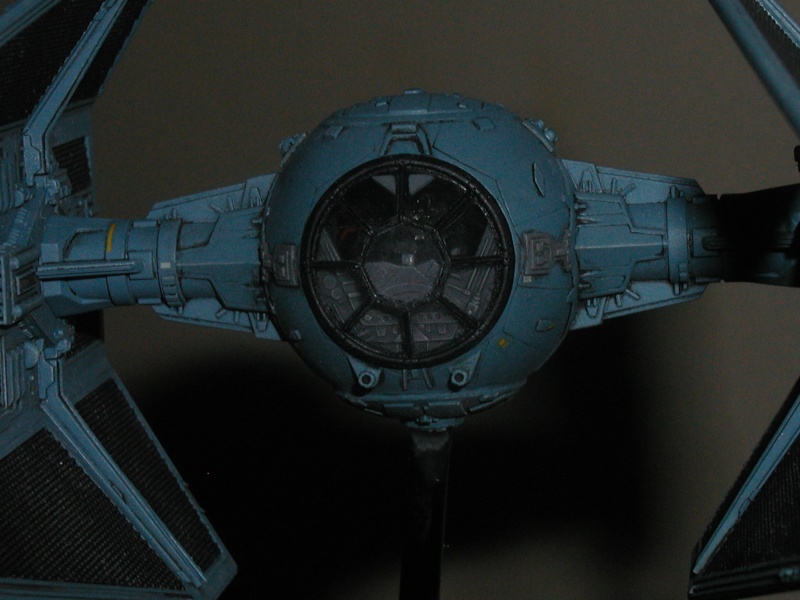 TIE Interceptor FINE MOLDS 1/72 P1010013