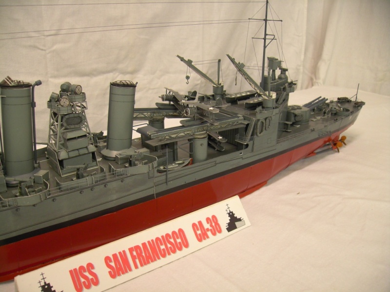 USS San Francisco CA-38 in 1:200 von Halinski Pl. Pict2535