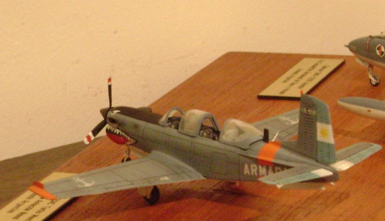 Modelismo Aeronaval - Armada Argentina T34c1-10