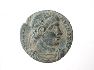 AE3 de Constantino I (GLORIA EXERCITVS) P4242912