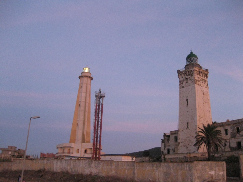 Mise en service  du nouveau phare "Cap Bengut" Img_5211
