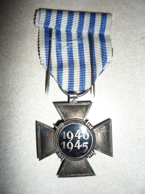 Médaille du prisonnier politique belge WW2 P1020817
