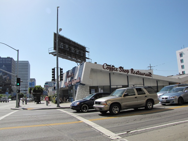 Los Angeles : Johnie's Coffee Shop La_410