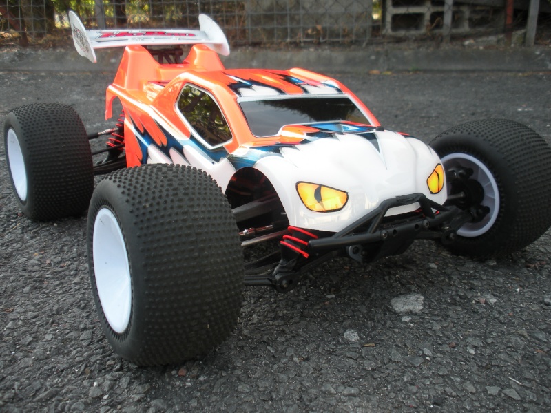 mon truggy hyper 10 tt Dscn1931