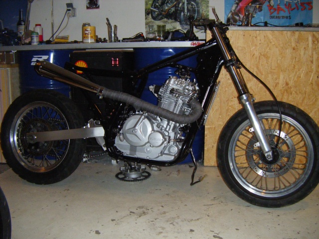 Modif' 750DR - Page 6 Dscf3011