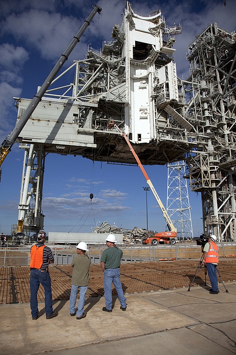 [KSC] Suivi de la démolition/reconfiguration du PAD-39B Sans_325