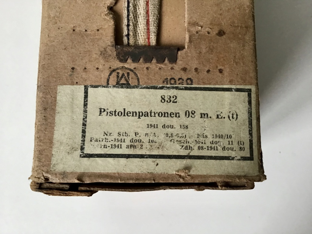 Dernières rentrées en muns allemandes: armes de poings 980f0110