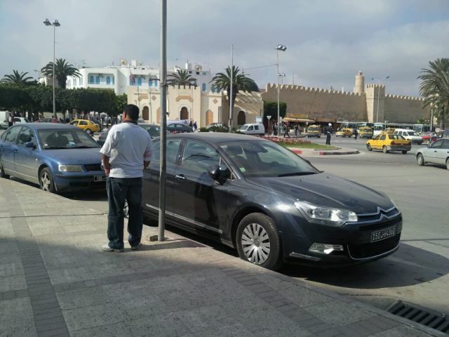 [REPORTAGE] Citroen à l Etranger  : Tunisie Photo016