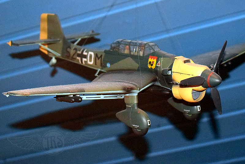 Junkers Ju 87 B Stuka, 1/32, Revell (4751) Ju_8710