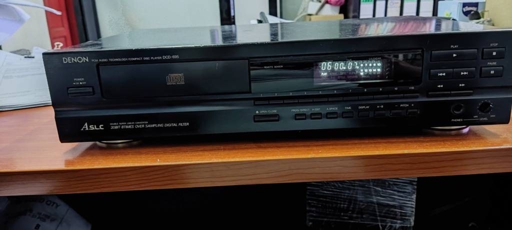 Denon dcd 695 cd player  Img_2067