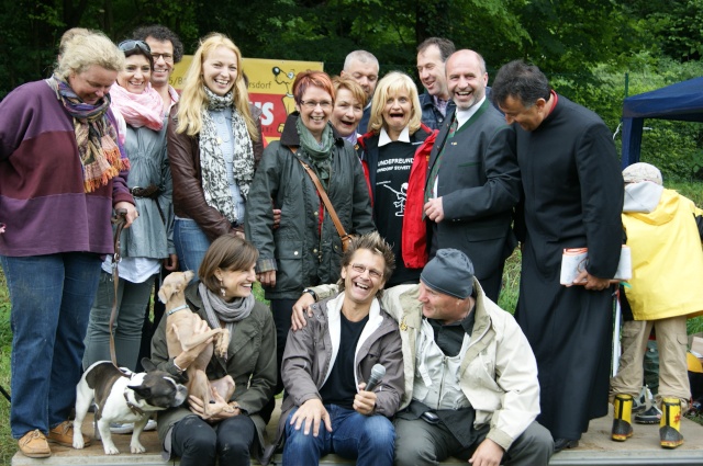 Eröffnung der Hundefreilauf-Zone Berndorf/St.Veit - Seite 2 Dsc03616