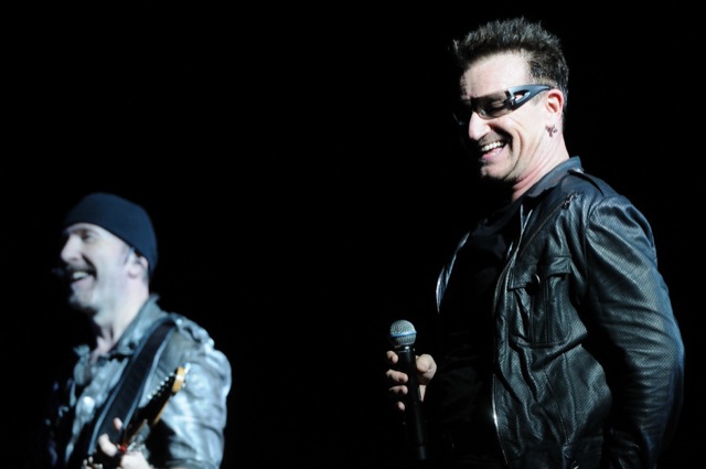 U2(Paris) 360º Tour.- 18 de Septiembre 2010.- Estadio de Francia-TERCER LEG (EUROPA) FOTOS Y CRÓNICA  2010_315