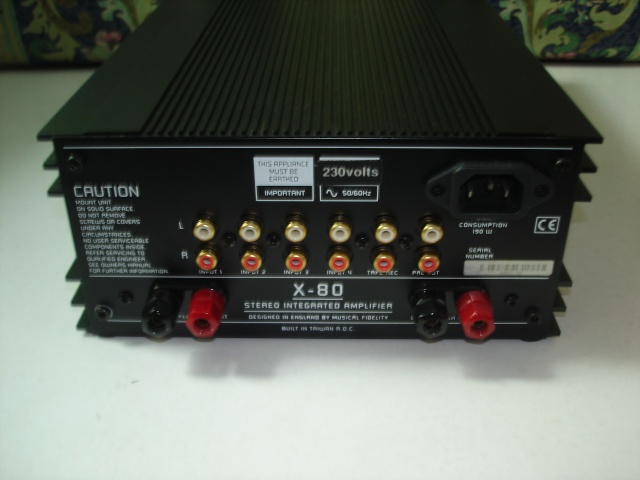 Musical Fidelity integrated amplifier X-80 (demo) Dsc06221