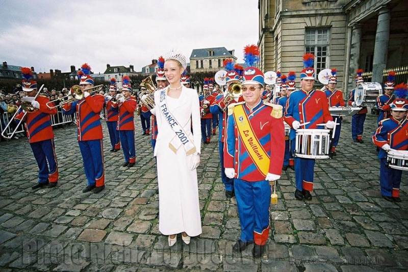 Le retour d'Elodie a Compiègne après son sacre de miss France (photos Richard Dugovic) Elodie34