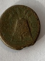 Etrange monnaie en bronze de MARC -AURELE ? (au modius) Img_7619