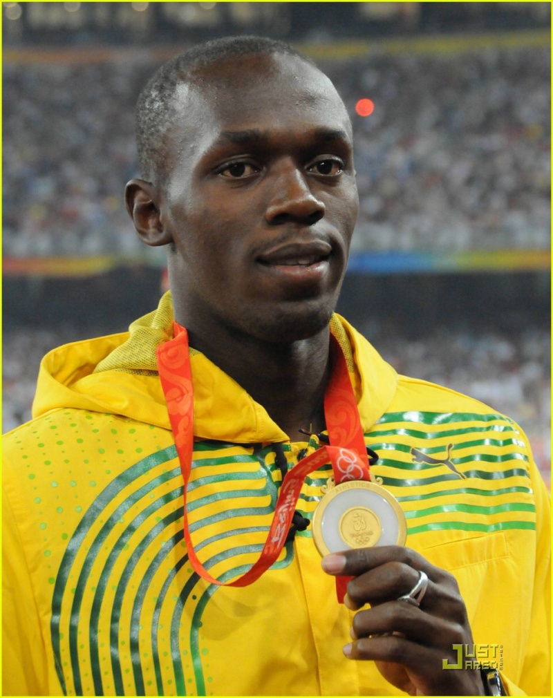 Usain Bolt and Friends I just couldnt help it as Im a big fan and these pics of him are cute! Usain-17