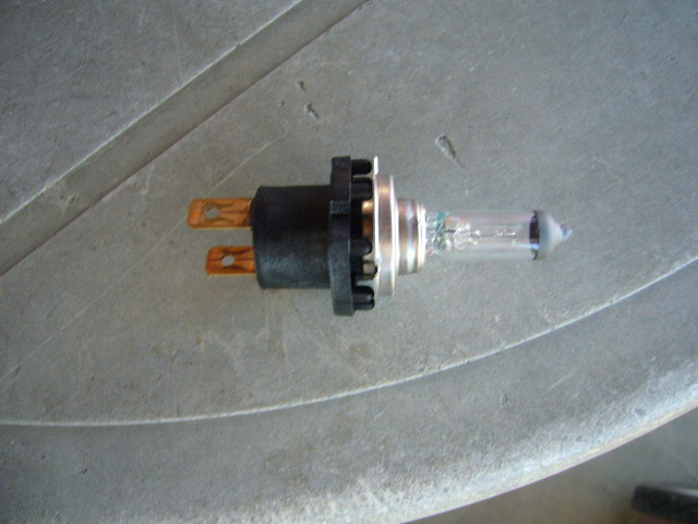 adaptateur lampe h7 P1020910