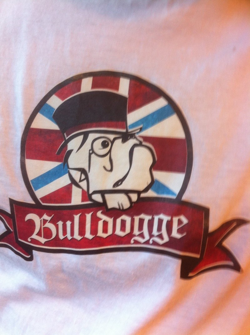 www.bulldoggeboutique.com - Bulldogge - Sportswear et Cie  ;)  Bds_te18