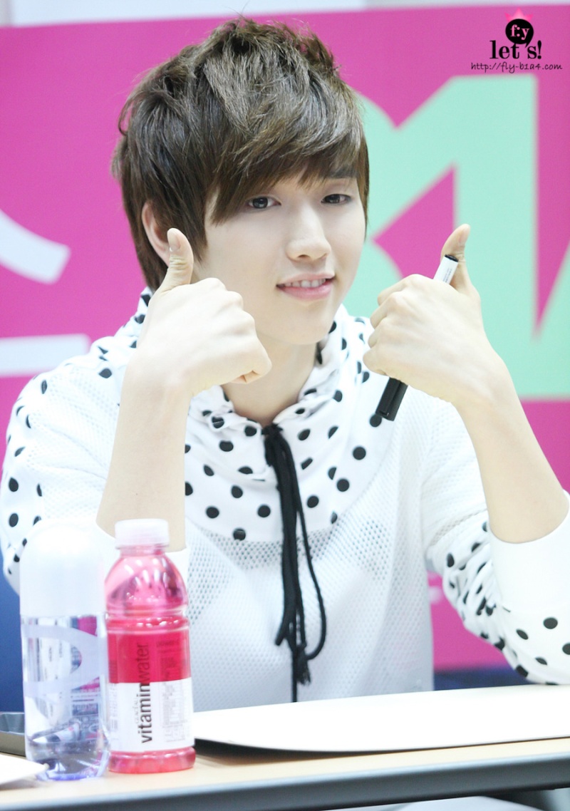 [PICS] Sandeul @ Jeonju Fan Sign Event Tumbl266