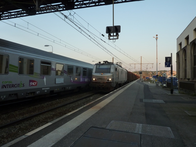 Photos et vidéos de la ligne Bordeaux - Toulouse - Narbonne - Sète (2007-2013) - Page 4 14911