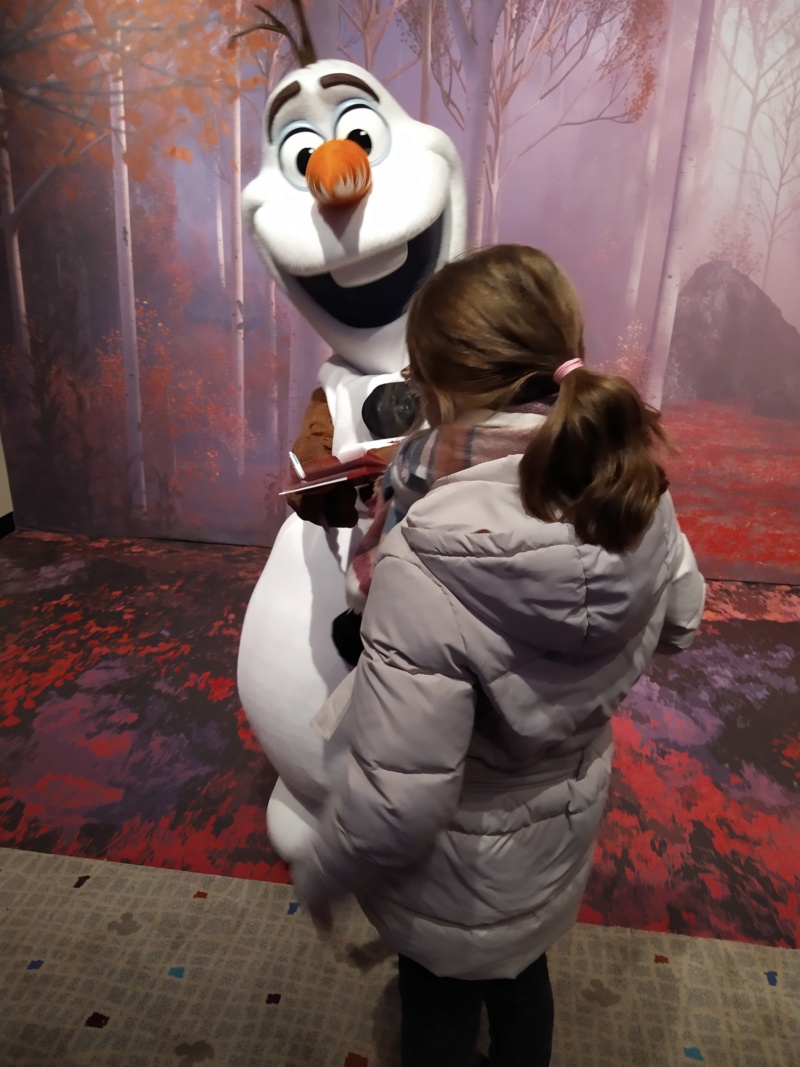 (re)Découvrir la Saison de NOËL en séjour mère-fille nov-2019 et finir au Castle Club !! (Terminé) - Page 7 Img_2289