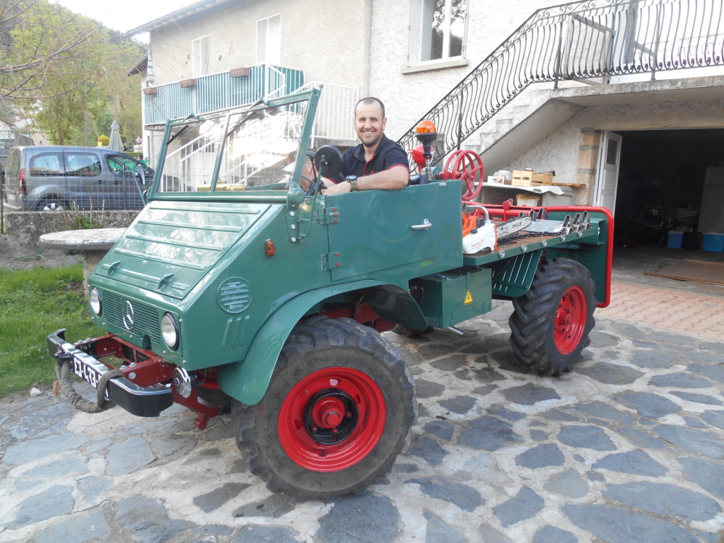 Photos d'Unimog et MB Trac qui défilent Dscn1112