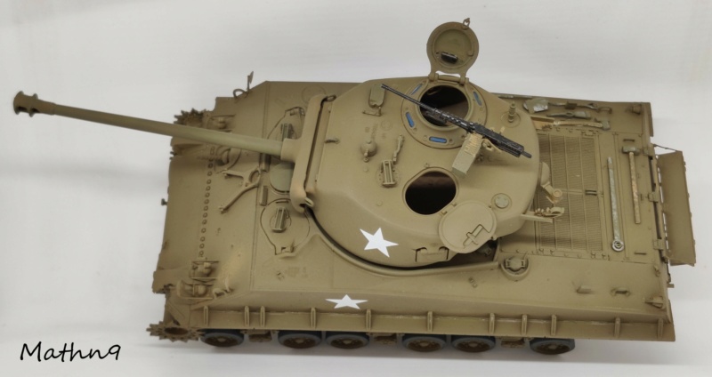 M4A3E8 Sherman [1/35 RFM] - Page 2 Img_2292