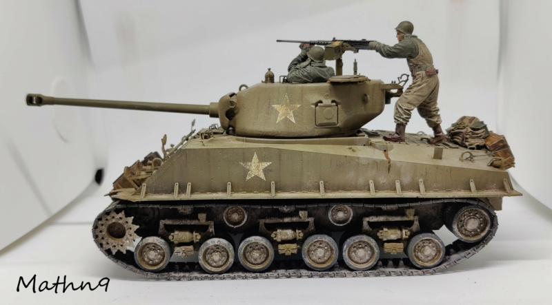 M4A3E8 Sherman [1/35 RFM] - Page 3 Img_2299