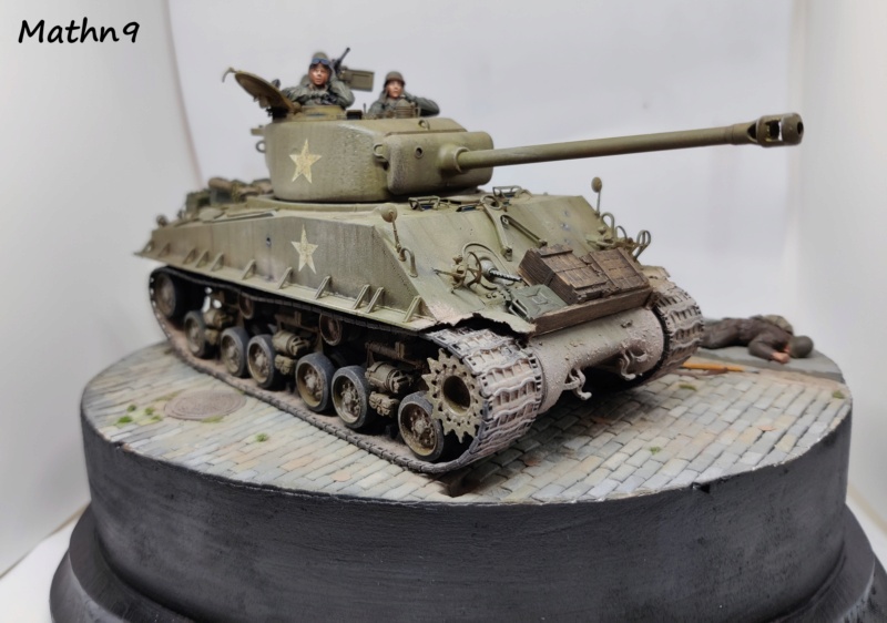 M4A3E8 Sherman [1/35 RFM] - Page 3 Img_2306