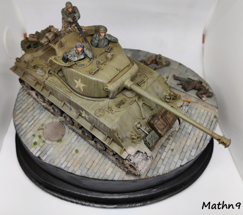 M4A3E8 Sherman [1/35 RFM] - Page 3 Img_2308
